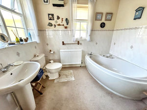 Photo 16- click for photo gallery